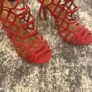 Red sandal madden girl size 10